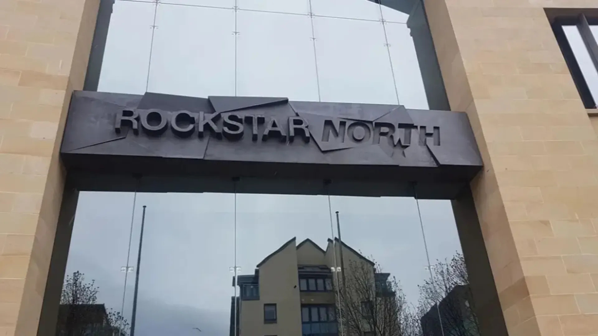 Rockstar North explosão