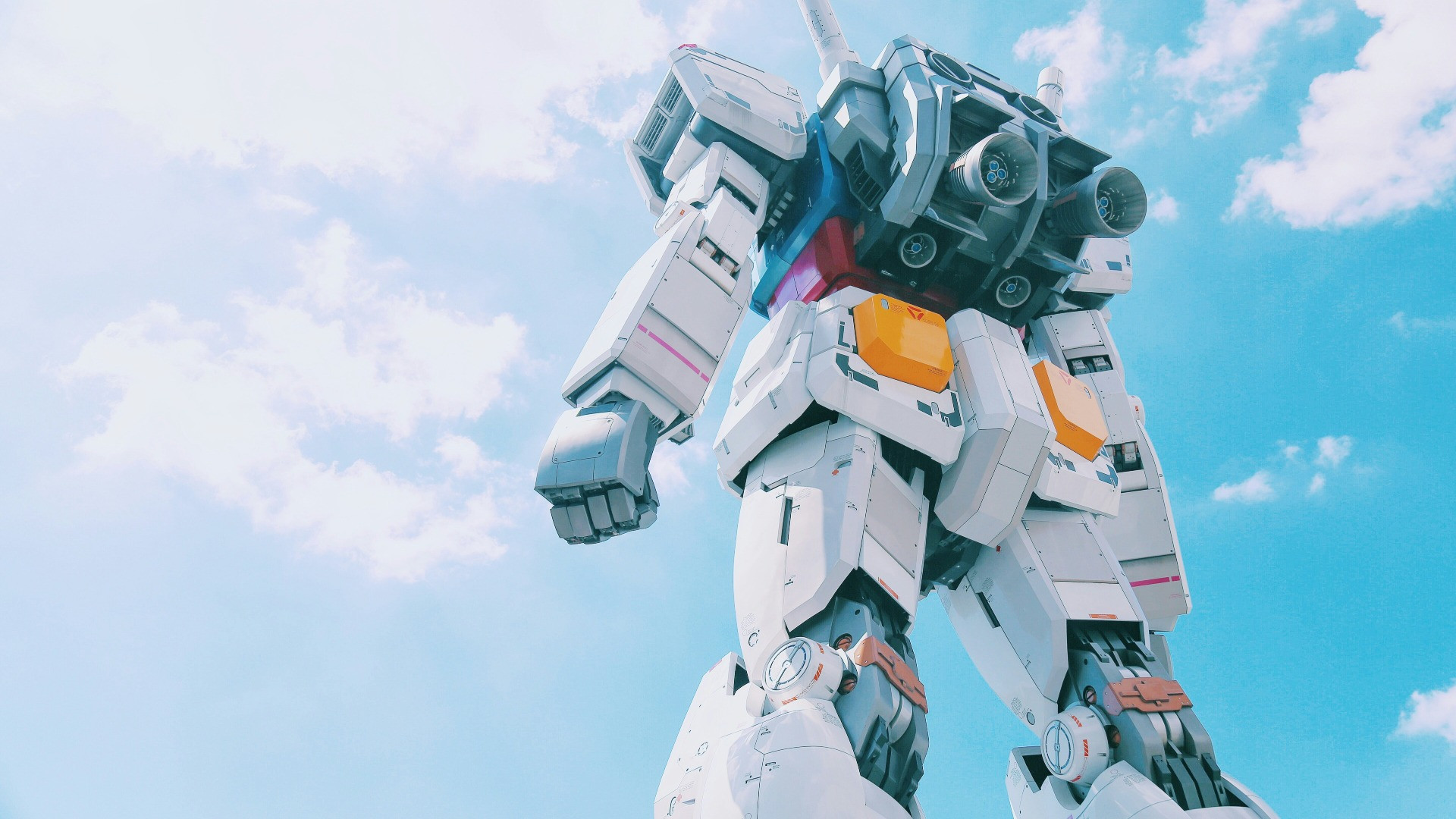 Gundam Statue Japan